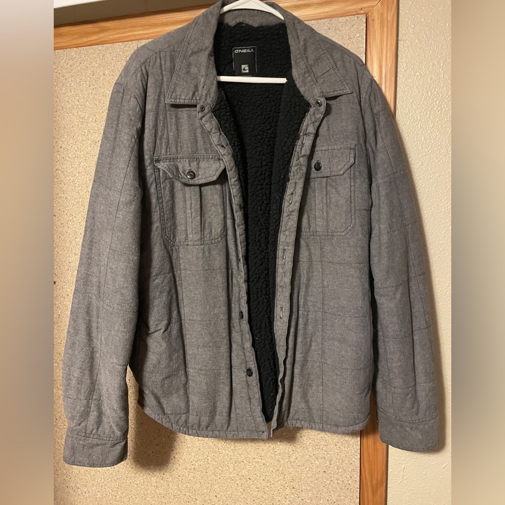 Gray O’Neill fleece lined utility jacket size Large.
